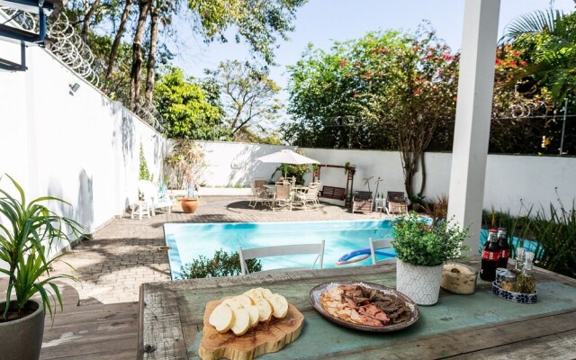 Casa na Lapa com Piscina e Churrasqueira