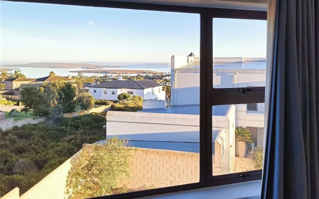 Sa-Ais, Langebaan 6-sleeper