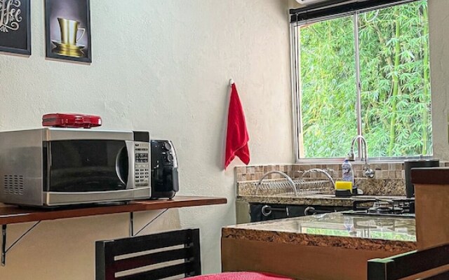 Pousada Entre Folhas