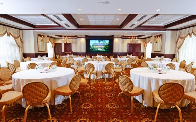 Nassau Inn