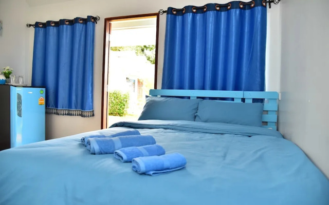 Baan Tua Mor Resort