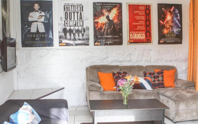 Richmond Private Rooms @ 151 Hoddle Homestay