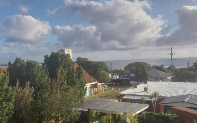 The Sky House by the bay