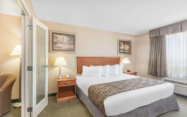 Ramada by Wyndham Clairmont/Grande Prairie