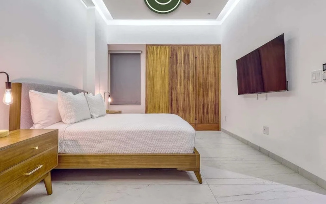 Amazing 1 BR Condo With Terrace - Rooftop Pool