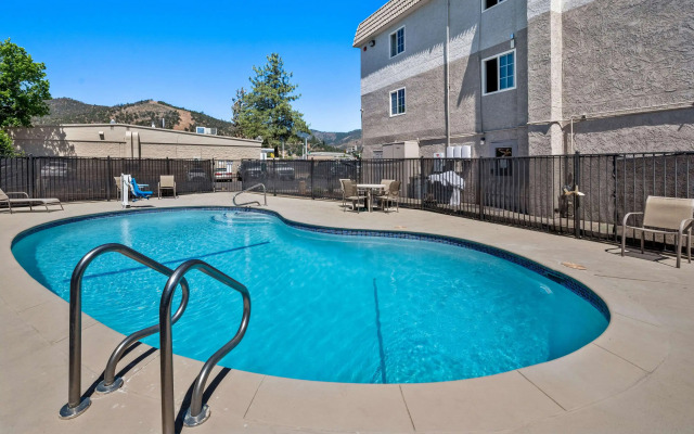 Comfort Inn Yreka I-5