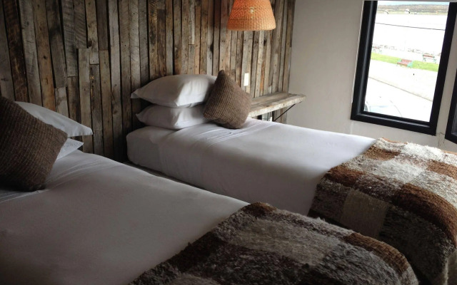 Kau Lodge
