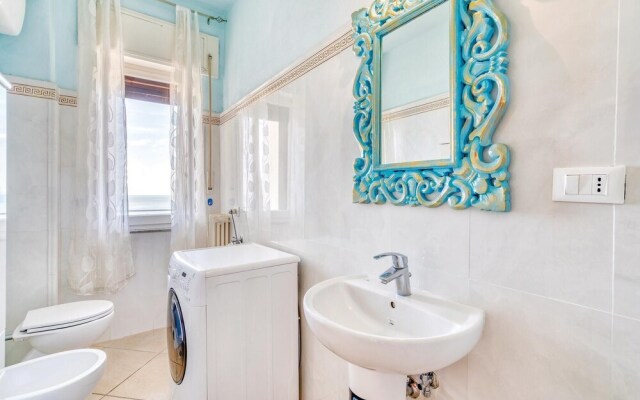 Nice Apartment in Follonica With 3 Bedrooms and Wifi