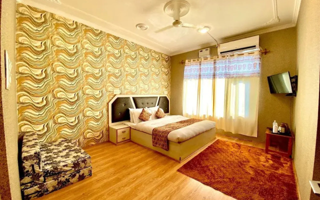 Rozan Jaai Orchard Hotel