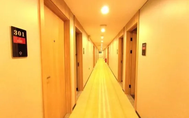 Shell Hotel Beijing Shunyi District Shunyi Metro Station