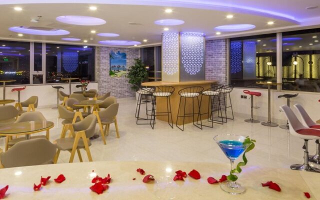 Grand Jeep Hotel Danang