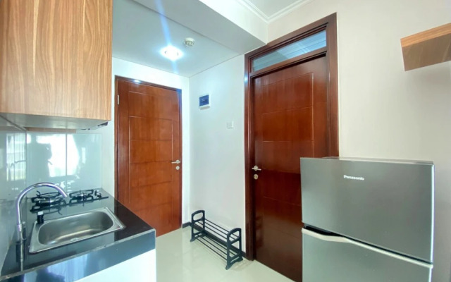 Serene with Cozy Design 2BR Apartment at Gateway Pasteur