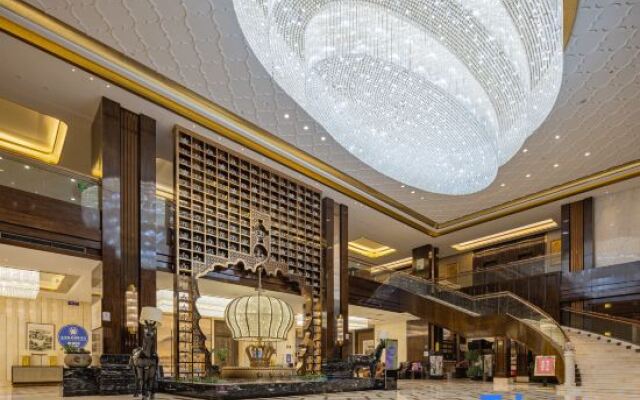 Chengkong Carrey International Hotel (Jingmen Railway Station Jingchu University of Technology)