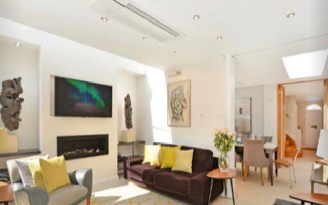 Stunning 3 Bed Townhouse In Belgravia