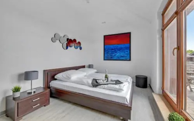 Neptun Park Superior Seaside Apartment