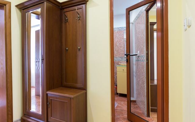 FM Luxury 1-BDR Apartment - Vesela's