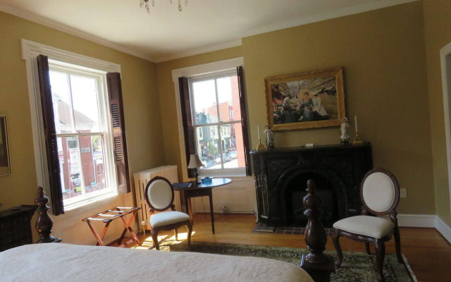 The Swope Manor Bed & Breakfast