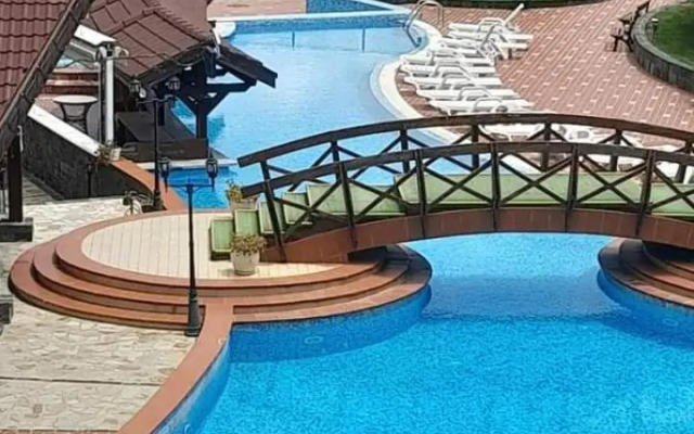 Belvedere Holiday Club К302