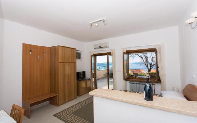 Apartments Bisera