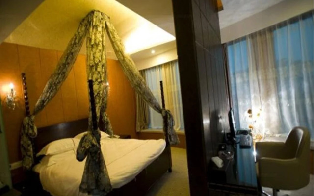 Lishui Jia Yi City Hotel