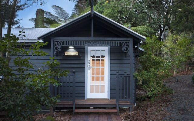 Leddicott Cottage