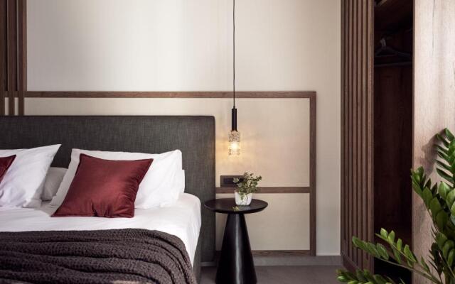 Alexandra SeaView Luxurious Villa, By ThinkVilla