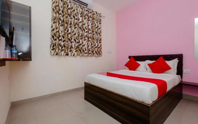 Everest Inn by OYO Rooms