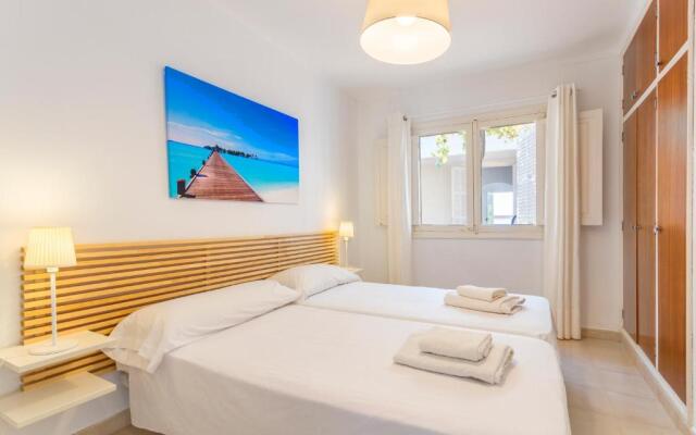 Me Chabot - Traditional House with Sea View