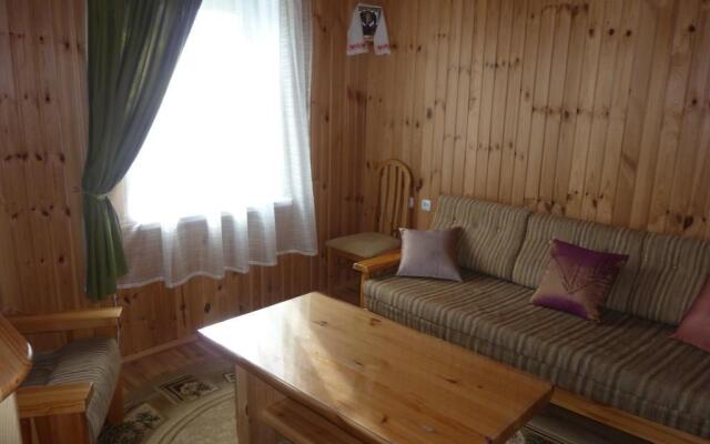 Kizhi Grace Guest House