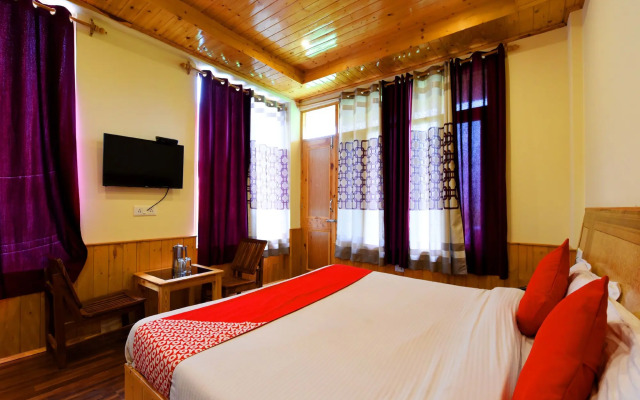 OYO 14741 Home Pleasant Studio at Kanyal Road