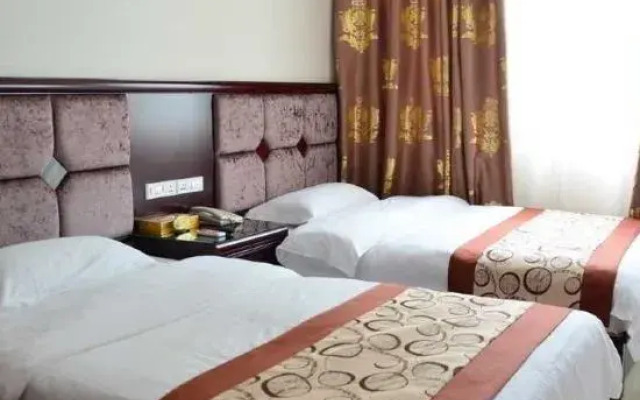 Yangshuo Tianlun Hotel