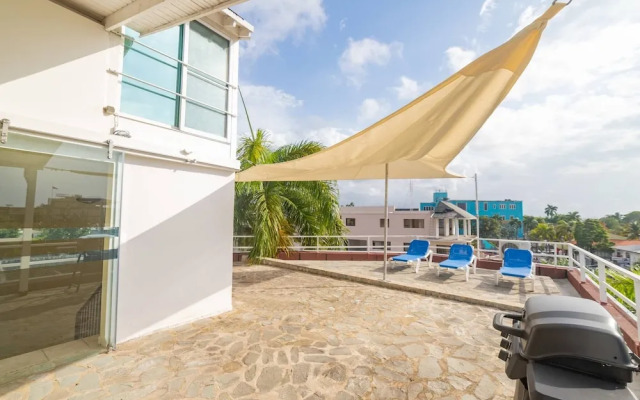 Plaza Achim Penthouse, 300m From Beach!