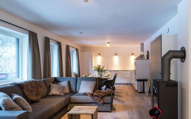 Quaint Chalet in Saalbach-Hinterglemm with Private Sauna