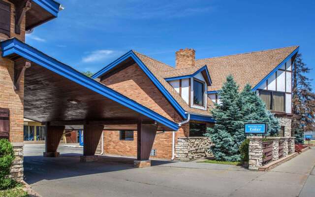 Rodeway Inn Lyons - La Grange