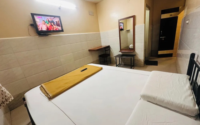 Hotel Lalitha Comfort