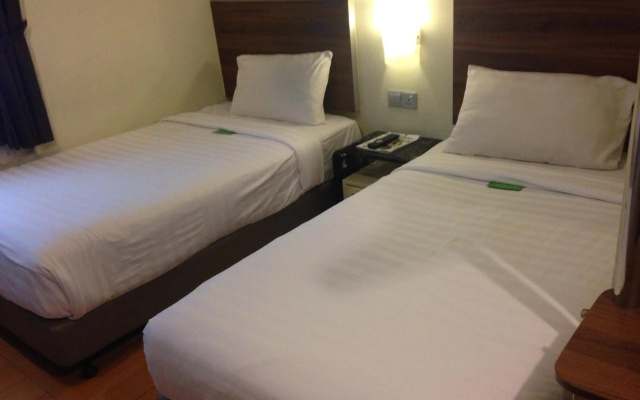 Tune Hotel - Danga Bay, Johor - Image 3
