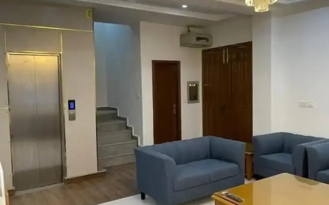 Medallion Suites