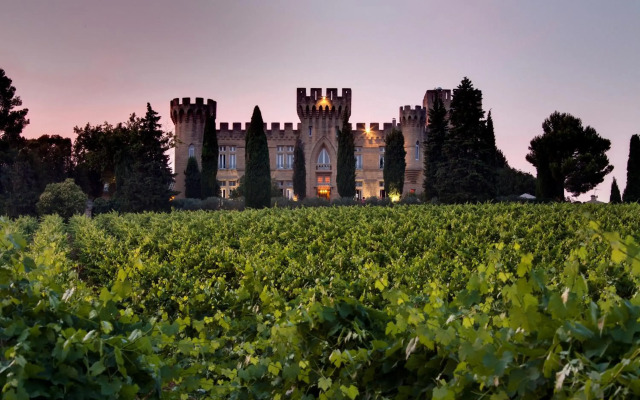 Chateau Des Fines Roches
