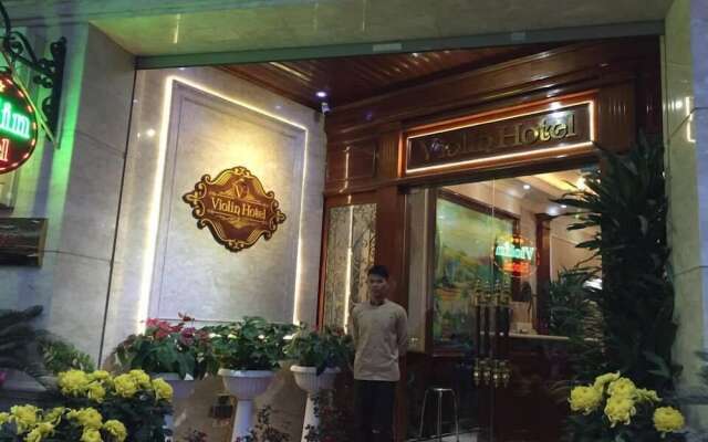 Violin Hotel Ha Noi