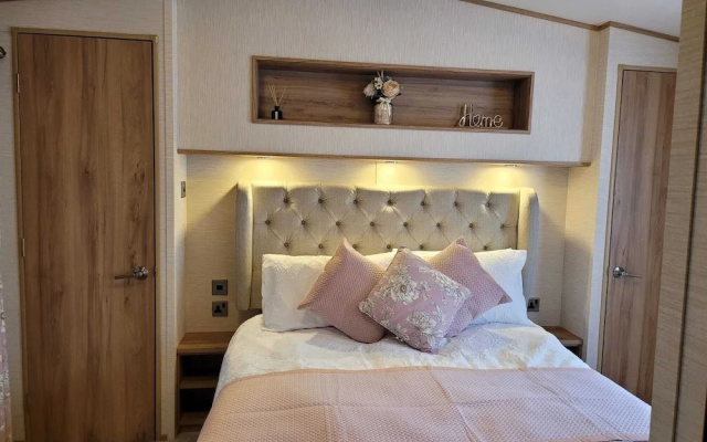 New Forest 2-bed Premium Holiday Home, New Milton