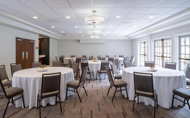 Courtyard by Marriott - Naples