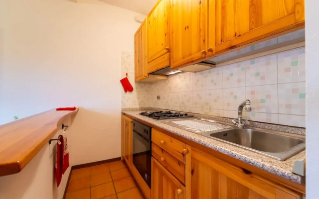 Crimson Apartment by Wonderful Italy