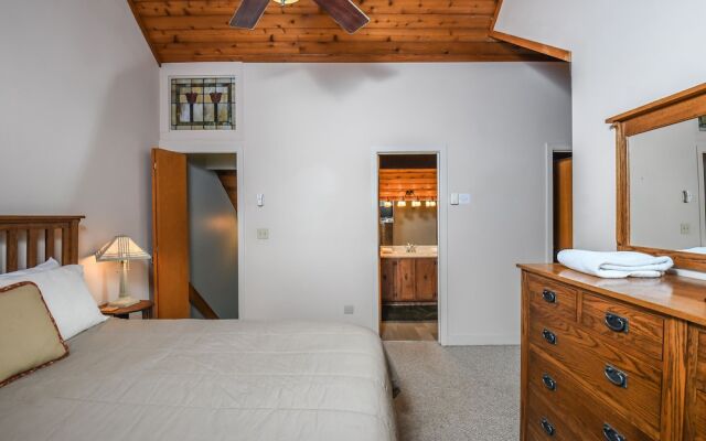 Arrowhead Village 3 Bedroom Townhome #15