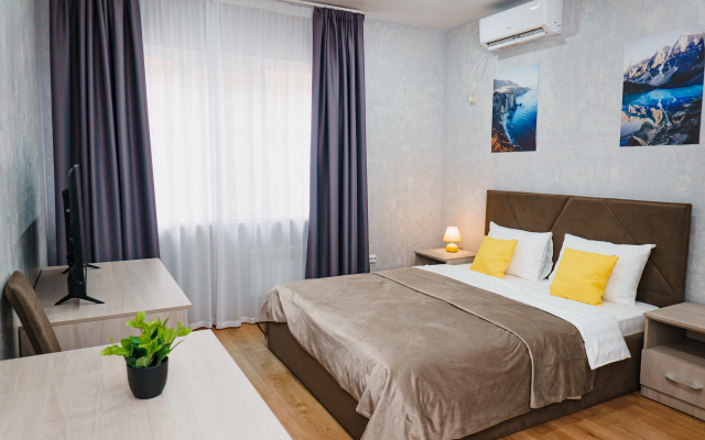 Солнечный день