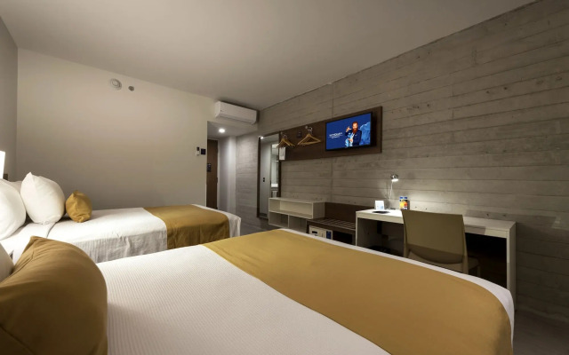 Microtel Inn & Suites by Wyndham Irapuato
