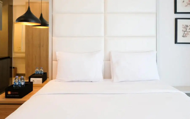 Cozy Livng Studio Connected With Mall At Supermall Mansion Apartment