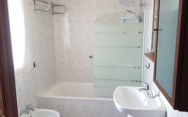 Apt Guadalhorce by Malaga Picasso Rental