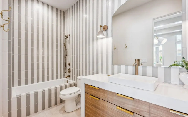 Rosemary 7 Bedroom Home