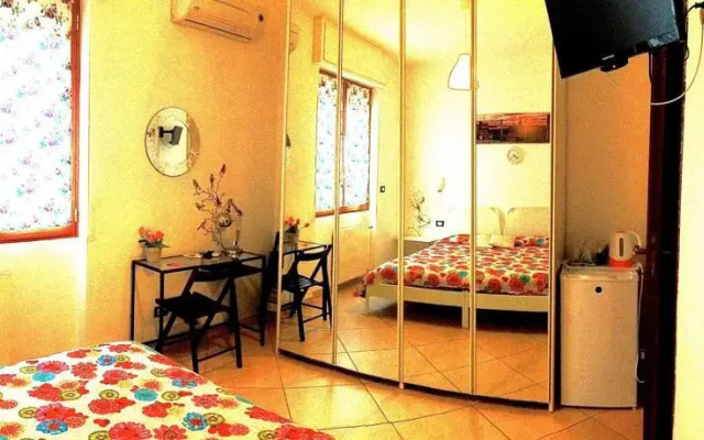 B&B Top Suit Centro