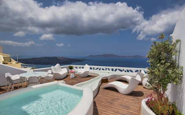 Athina Luxury Suites
